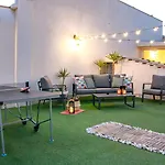 150mq Rooftop Paradise - Spacious Private Terrace *
