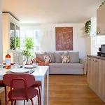 Apartment 150mq Rooftop Paradise - Spacious Private Terrace Bari