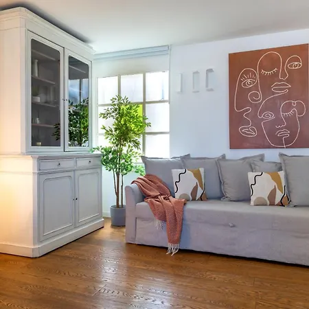 Daire 150mq Rooftop Paradise - Spacious Private Terrace Bari