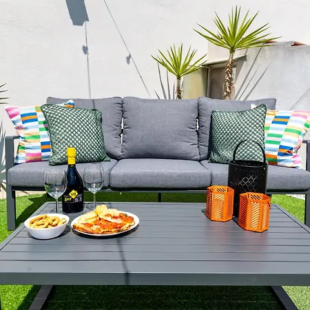 150mq Rooftop Paradise - Spacious Private Terrace Daire *